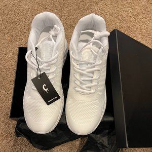 Brand New In The Box Conzuri ICE RUNNERS (2.4" BOOST) Size US 9